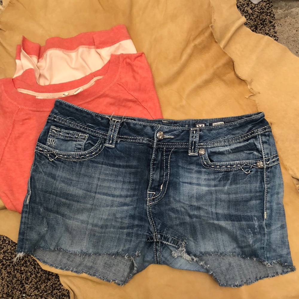Miss me cut-offs size 34